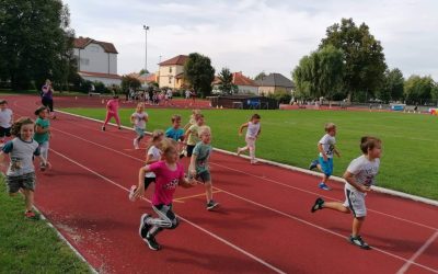 AKTIVNA UDELEŽBA VRTCA PLAVČEK NA MINI OLIMPIADI!